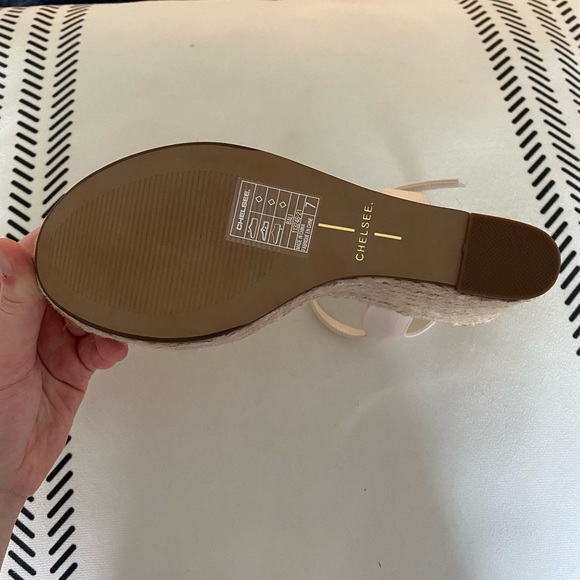 Wedge Sandals - Picture 4 of 4